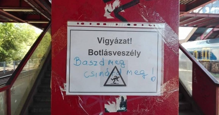 28 fénykép amely bebizonyítja, hogy a nyilvános üzengetésekben mi Magyarok verhetetlenek vagyunk
