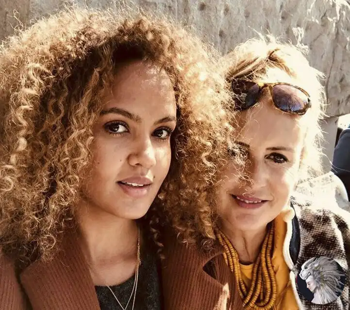 afrika, házasság, Identitás, Kaland, Kenya, Kultúra, Maszáj, Önéletrajz, sors, szerelem